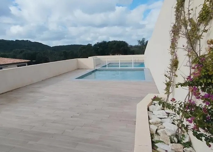 Nyaraló Jérémy Bonifacio